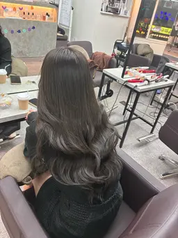 【かわいいヘアカラーでしっとり髪質‪🧏🏻‍♀️💞‬】カラー＋1stepトリートメント
