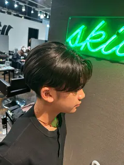 〜期間限定価格〜✂️カット+トリートメント✂️