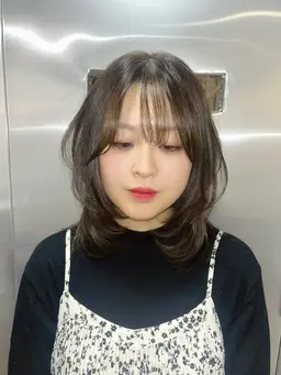 レイヤーカット＋トリートメントorヘッドスパ　3センチ以上切らせて頂ける方大募集！​〜​女性限定​〜​