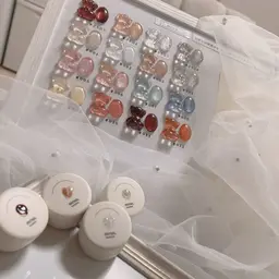 👑特別キャンペーン【¥6700→¥5000】 カラーは写真の中からお選びください🐻❤︎シンプルからマグネットもあり!