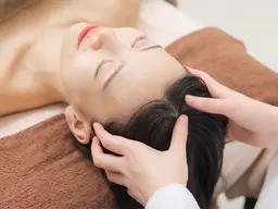 【眼精疲労】目元温感石膏パック＋ドライヘッドスパデコルテコース60分✨