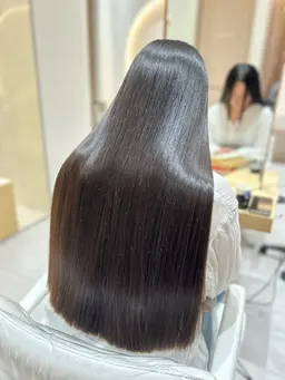 【クセが気になる方】 Premium艶髪ストレート(縮毛矯正)+カット