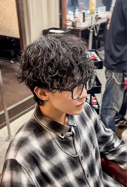 【圧倒的再現性🔥】似合わせメンズカット＆パーマ(ケアトリートメント付き✨️)