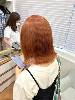 カット×全頭ブリーチオンカラー×1step treatment🖤