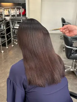 縮毛矯正　クセやうねりを抑えたい方必見✨