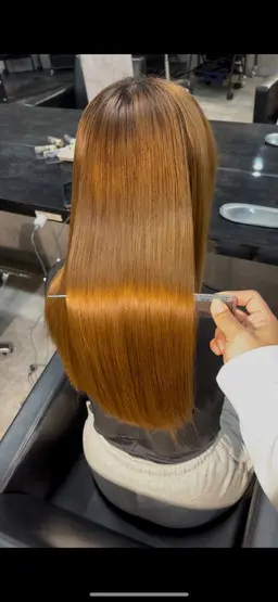 癖毛とはおさらば！✨️うる艶縮毛矯正✨️➕前髪カット✂️