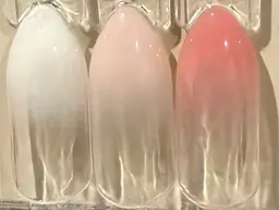 【練習モデル】オフ込み✋スポンジぽんぽんグラデーションネイル🌈カラー指定あり⚠️現金のみ🙏