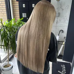 ⭐️外国人風カラー&極上トリートメント&炭酸スパ&超音波トリートメント ⭐️⚠️ロング料金なし