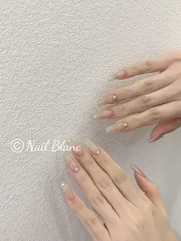 ☘️チップ長さ出しワンカラー/ラメグラデーション🌟パーツ2個付き/スートンも◎💐初回ソフトジェルオフ無料🆓