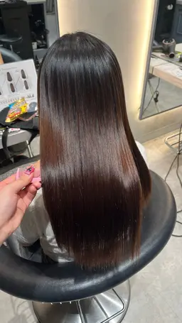🎀cut + 縮毛矯正 + treatment【内部補修スチーム付き】🎀