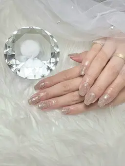 （オフ有り無し）✨️長さ出し10本ラメグラデーション✨️
