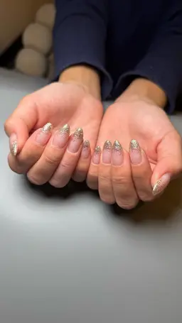 【他店オフ込み】ラメグラデーション💅