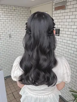 【平日ヘアセット🪼💛】夏のお出かけ・イベントに🦋人気の崩れにくいヘアセット🌼