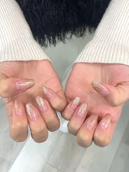 【オフ有】〈8/4限定！〉☆グラデーションメニュー☆ハンド💅🏻パラジェル変更🉑〔渋谷店〕