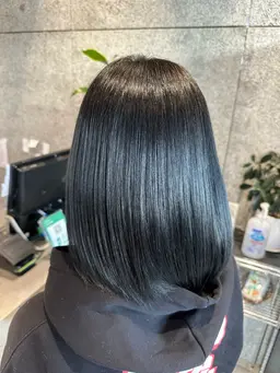 似合わせカット✂️➕サラ艶縮毛矯正🫧