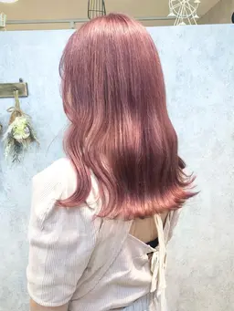 🌷✨9/3(水)ご来店限定クーポン🌷✨ブリーチ+ケアカラー+トリートメント