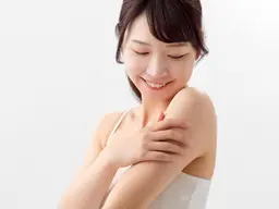 【全身あかすり120分】ラドン温浴で全身を温めた後、あかすりで血行促進！古い角質や皮脂汚れを一掃！うるすべお肌に