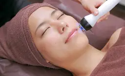 【とにかく小顔になりたい✨】ハイパーナイフ顔💆🏼‍♀️イオン導入、パック付き♪