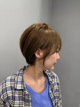 ショートカット+カラー（ブリーチなし）
