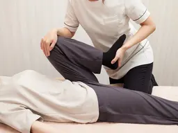 【むくみ・だるさ解消❗️】脚腰集中ケア✨整体✨ストレッチ付　30分