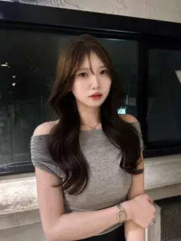 🖤韓国風レイヤーカット＋最高級髪質再生トリートメント🖤