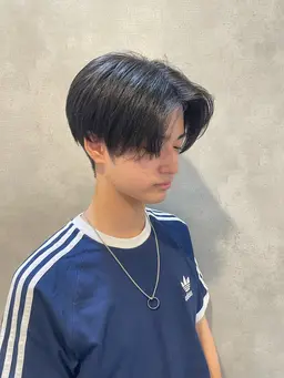 学生限定🧑‍🎓 【ご新規予約数No. 1🥇】⭐️メンズカット＋シャンプー⭐️【ミニモ学割✨】