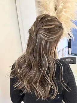 『朝6時限定』コントラストハイライト+トリートメント