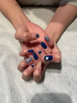 【練習モデル】オフ有り⭐️持ち込みデザイン🖐🏻🖤詳細を必ずご覧下さい！