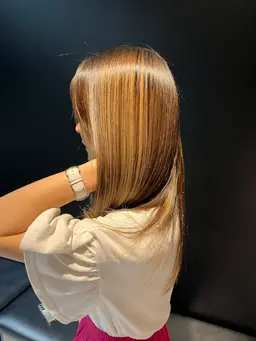 【★ミニモ学割★】もっと艶髪になりたい方へ✨️しっとり7step髪質改善トリートメント🫧