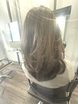 【当日予約限定】学生様限定 ☆美髪カット+上質国産カラー