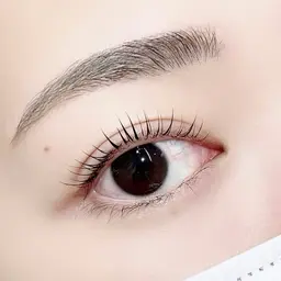 ✂️眉カット＆ラッシュリフト🐈‍⬛🎀