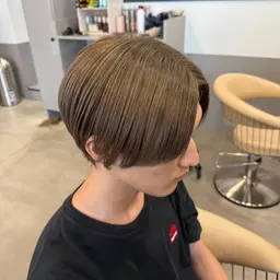 １日1人限定撮影モデル料金の破格のブリーチカラー¥10000​〜​