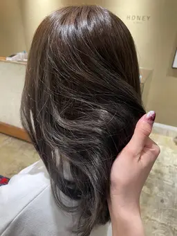 🥀〖口コミを書いていただける方限定💡〗 ワンカラー＋トリートメント🥀