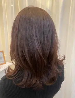 《👧🏻‎ミディアムカット》🌷7/27日曜日ご案内できます🌷鎖骨下～胸上の方限定メニューとなりますカラーできます！