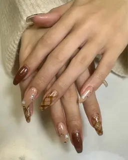 1番人気！時間内ジェルやり放題✨ソフトジェルオフあり/持ち込みデザイン🆗/パラジェルベース込み✨