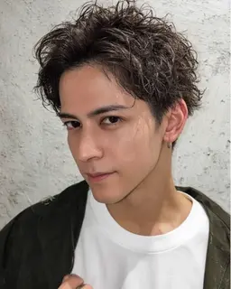 【メンズ歓迎💫】ツイストスパイラルパーマ+眉カット✧︎*。