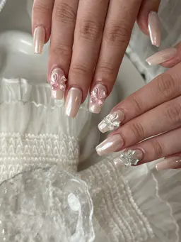 【TikTok撮影OKな方のみ】持ち込みデザイン¥8,800(自爪施術、オフ込み、パーツ付け放題)