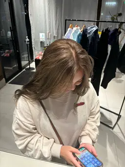 《ダブルカラー》ブリーチでのダブルカラー