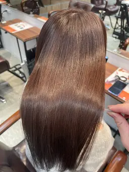 【🦋平日限定🦋】艶髪になりたい方向けmenu💇🏻♀️カット➕髪質改善💠🤍🫧