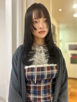 【minimo価格🫧何度でもOK】レディースカット(シャンプーブロー付)(前髪、顔周りカットのみの場合¥2000)