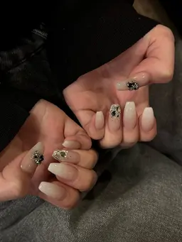 【フィルイン⭐️長さだし、補強3〜10本】持ち込みデザインOK/アート10本コース🫧