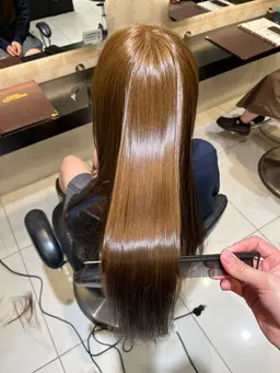 ❣️ダメージしたくない人オススメ❣️カット🫧＋透明感カラー(ブリーチ無しダブルカラー)🧡＋超音波トリートメント🍀