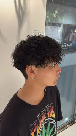 カット➕パーマ➕スタイリングジェルorムースプレゼント🎁