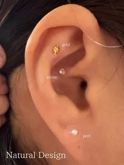 【耳つぼジュエリー】💎6粒（左右3粒ずつ）