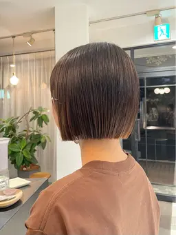 【月・金　🕐朝7時45分​〜​🌞】　レディースショートまたはボブの方限定のメニューです✨　昼夜忙しい方おすすめです♪