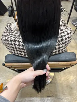 カット➕縮毛矯正➕ホームケア髪質改善トリートメント付き🪄