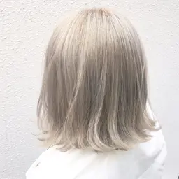 ブリーチ+ダブルカラー