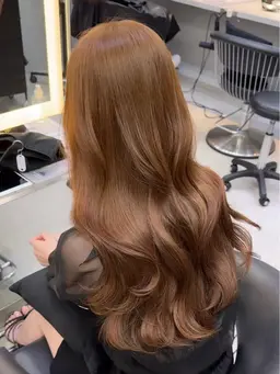 【💖ケアブリーチ💖】フルケアブリーチ✨️+オンカラー🌈+似合わせカット✂️+スチームトリートメント🫧