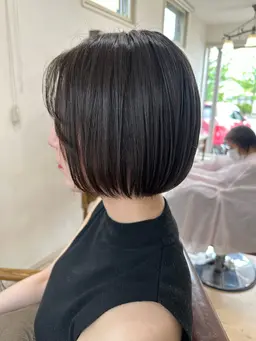 カット(シャンプー、ブロー込み)