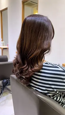 【先着2名様❗️】💟カット+デジタルパーマ💟(金、日曜日限定)カットはスタイリストさんです💇🏻♀️